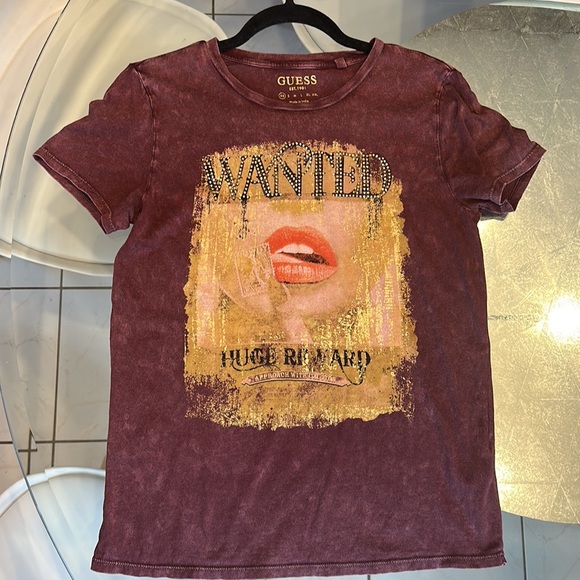 Guess T-Shirt - Picture 3 of 5